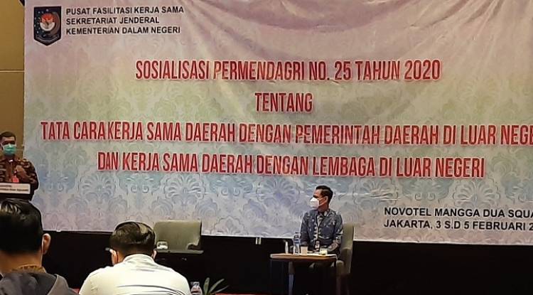 Sosialisasi aturan tentang tata cara kerja sama pemda dengan pemda dan lembaga di luar negeri