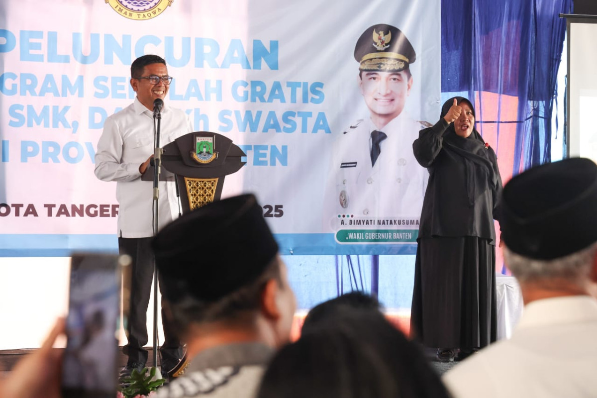 Hari Pendidikan Nasional, Gubernur Banten Andra Soni Luncurkan Program Sekolah Gratis