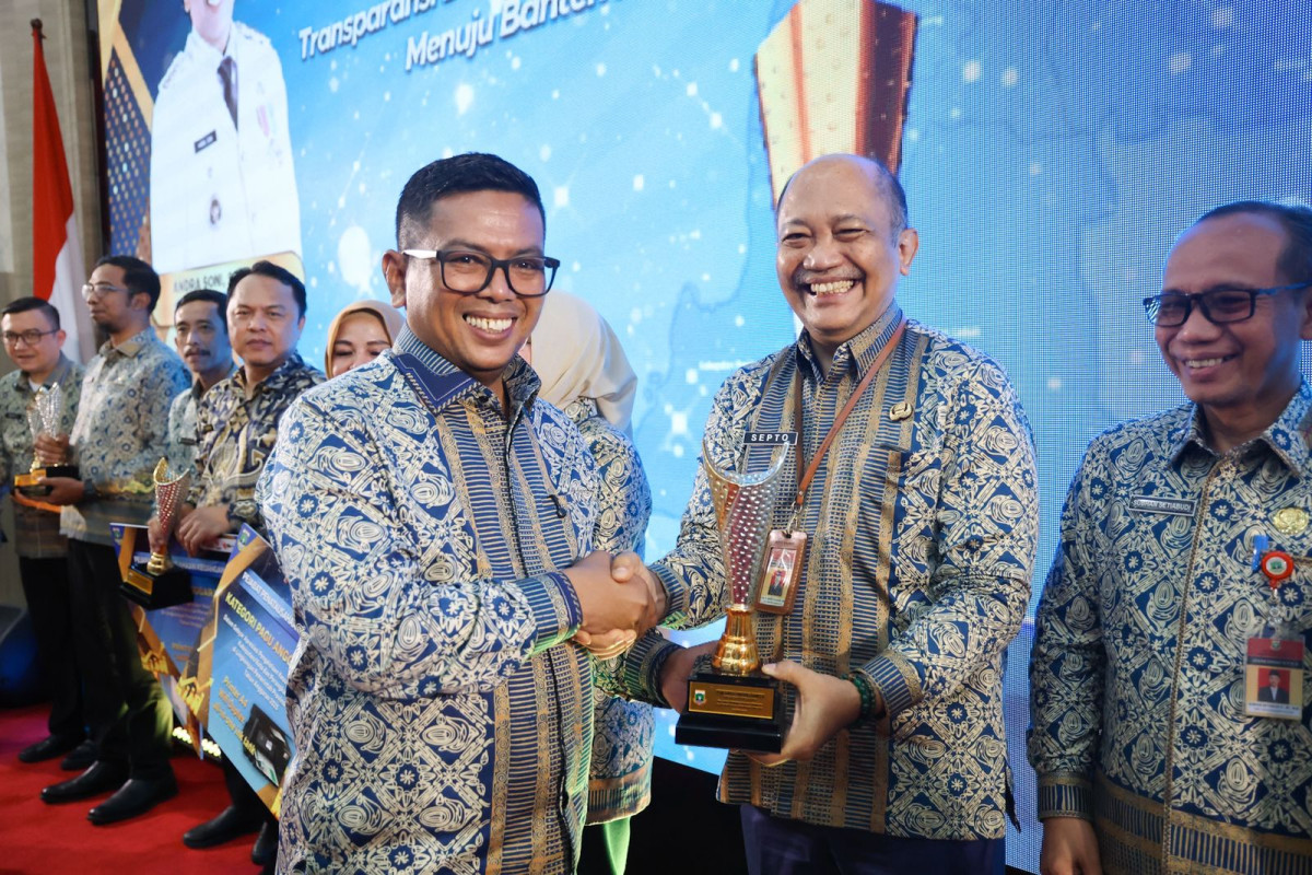 Gubernur Andra Soni Ingatkan Belanja Daerah Harus Tepat Sasaran dan Berkualitas