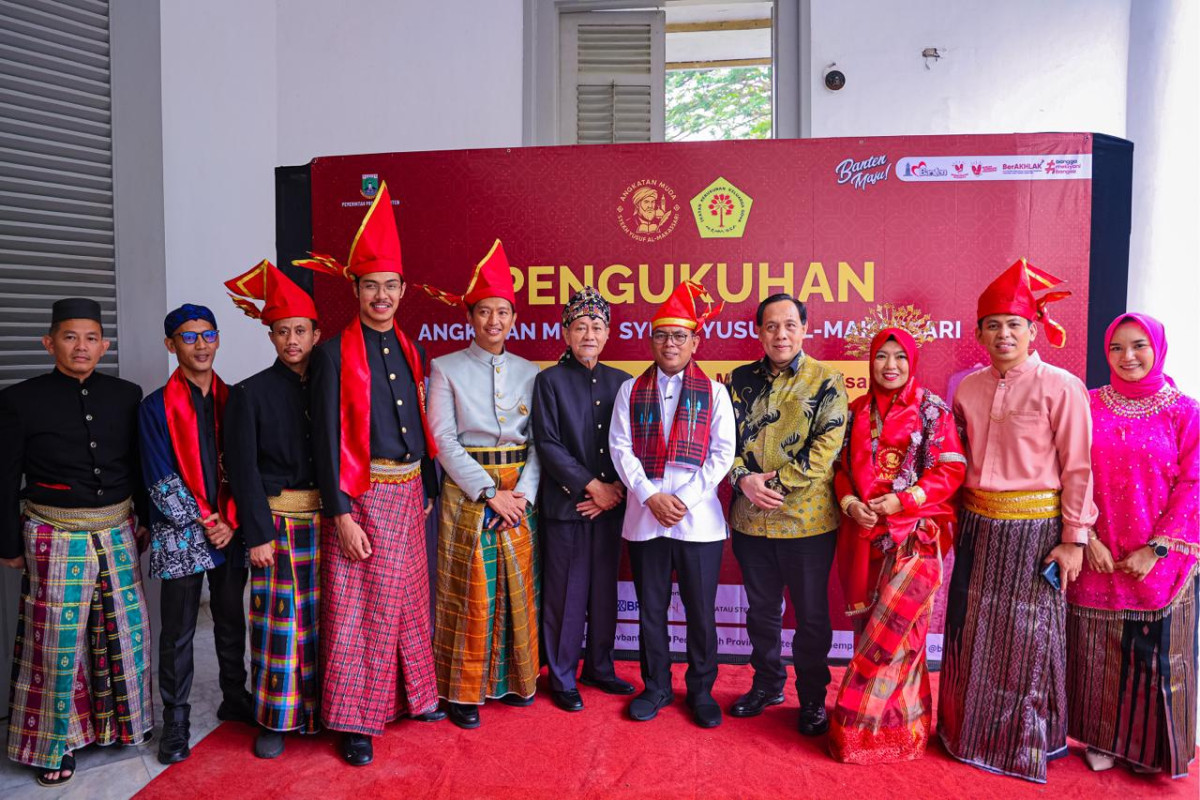 Saksikan Pengukuhan AMSY, Gubernur Banten Andra Soni Tegaskan Pentingnya Optimisme dan Warisan Hubungan Antardaerah