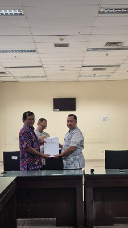 Penyerahan SK Tim Kerja Tahun 2026