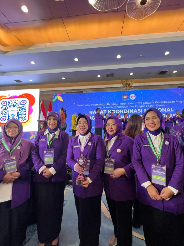 Provinsi Banten Raih Juara Harapan III Lomba Tim Pembina Posyandu Tingkat Nasional