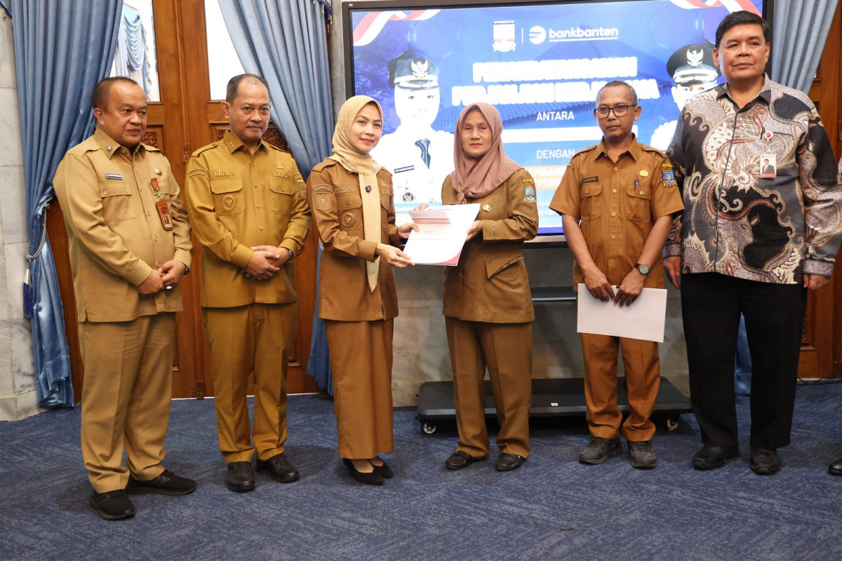 Pemprov Banten Ajak Pemkab Serang Dukung Penguatan Bank Banten